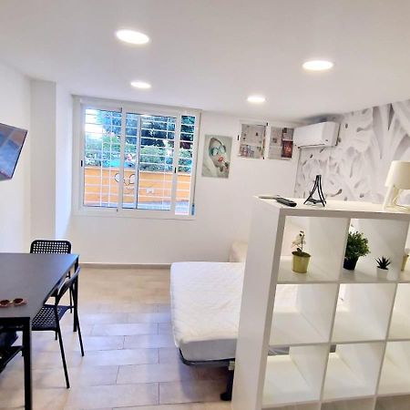 Benalmadena Inn Apartaments มาลากา ภายนอก รูปภาพ