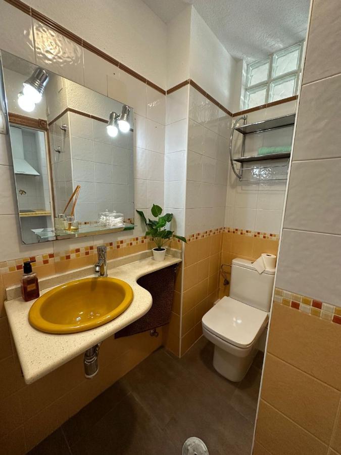 Benalmadena Inn Apartaments มาลากา ภายนอก รูปภาพ