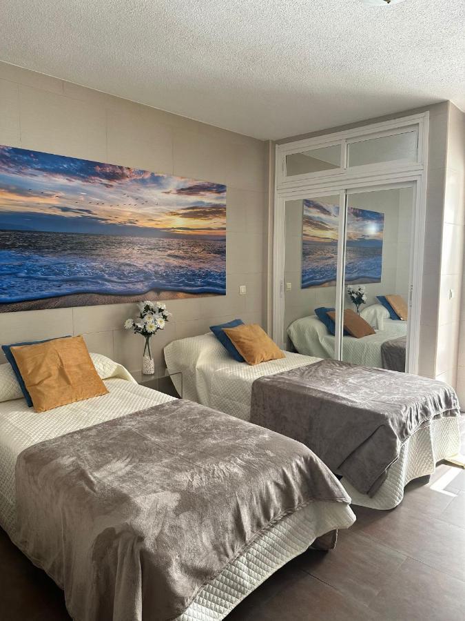 Benalmadena Inn Apartaments มาลากา ภายนอก รูปภาพ